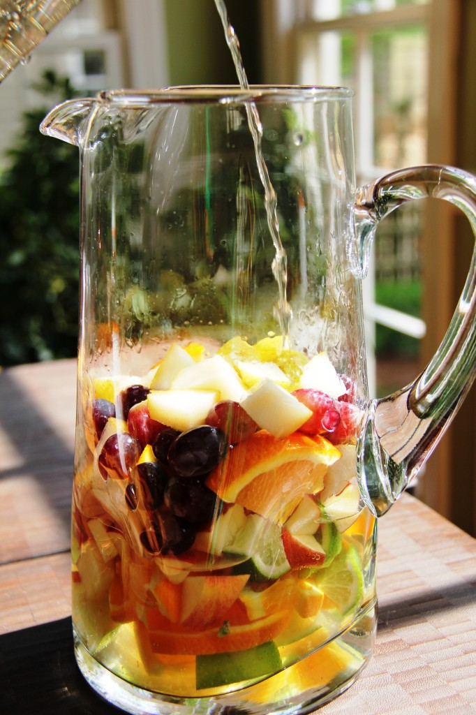 classic white sangria