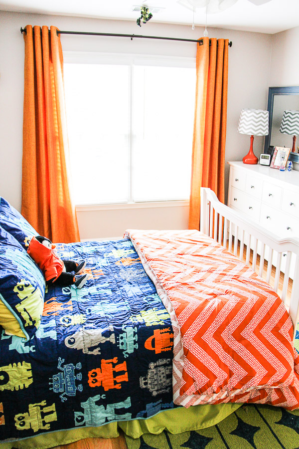 boys robot bedroom 14