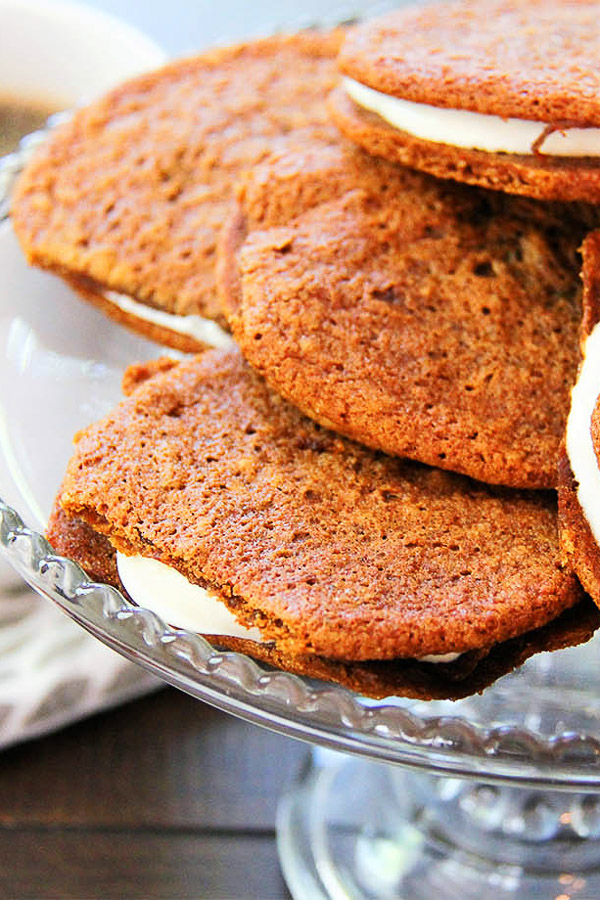 Gingerbread Whoopie Pies with Lemon Crème | Sumptuous Living