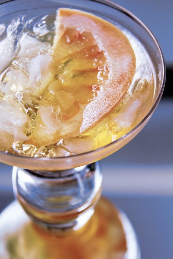 grapefruit bourbon cocktail 1