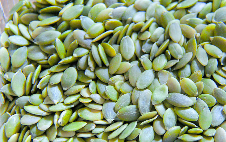 spiced pumpkin seeds before cooking