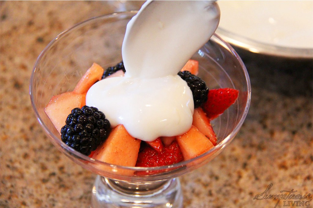 fruit salad with yogurt 4