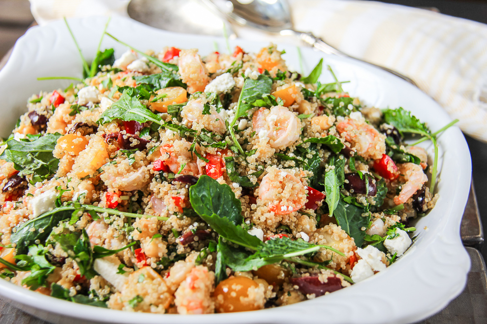 Healthy & Delicious! Mediterranean Quinoa Salad with