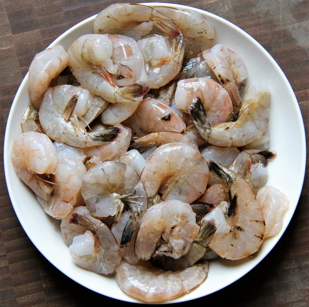 raw shrimp for jambalaya pasta